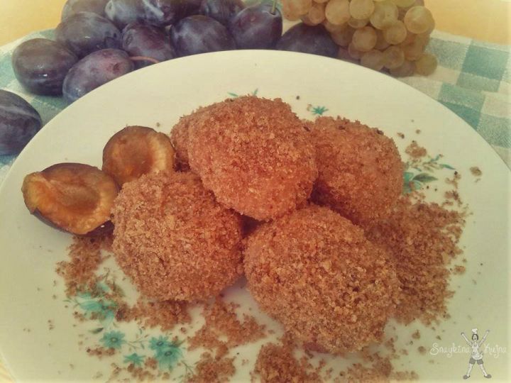 Gumboci sa šljivama + paradičkom čorba